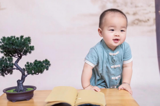 朝阳怀孕肚子坠坠的感觉